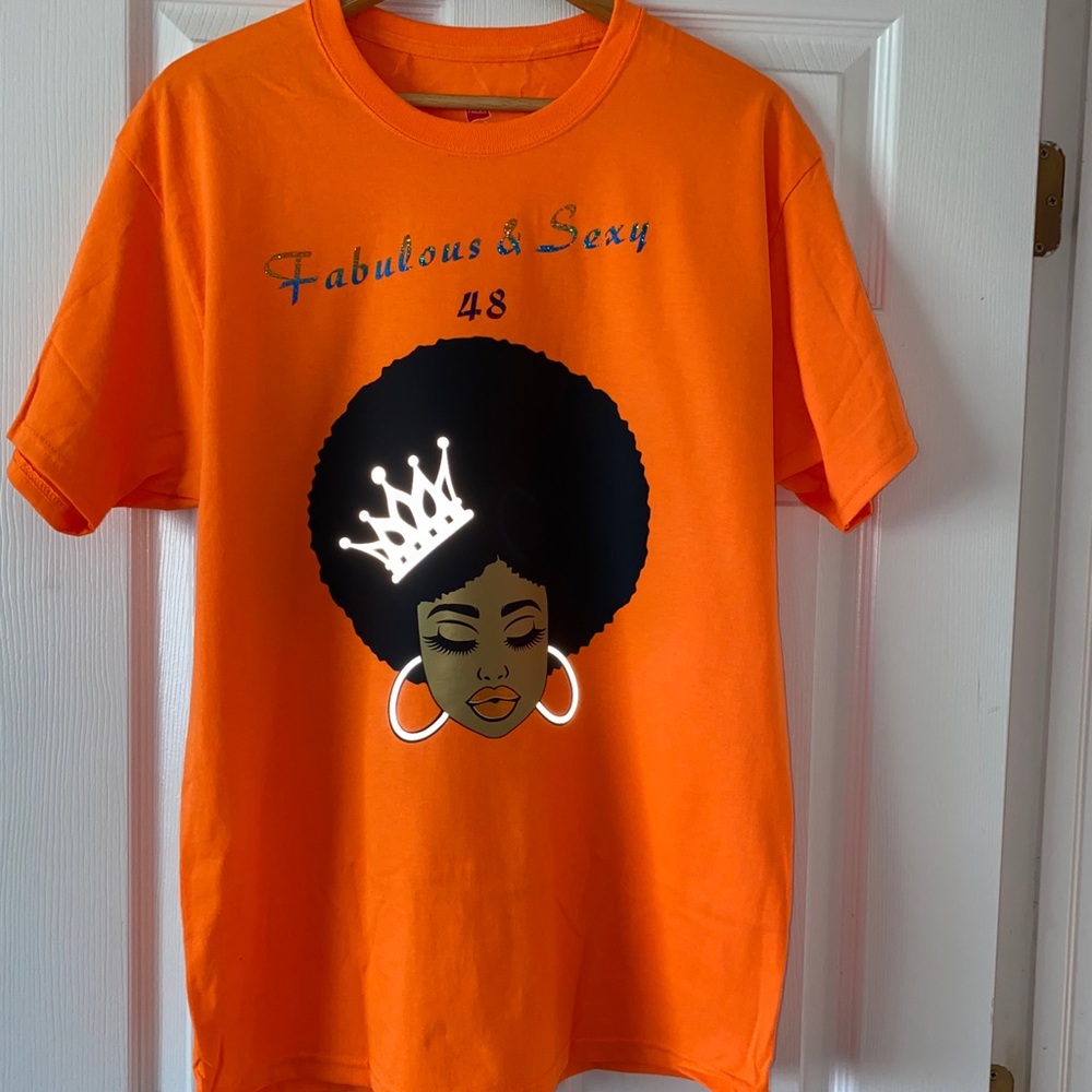 Custom NWOT T-Shirts